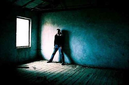 blueroom mask boskizzi450 Why Depressed Men Leave   3